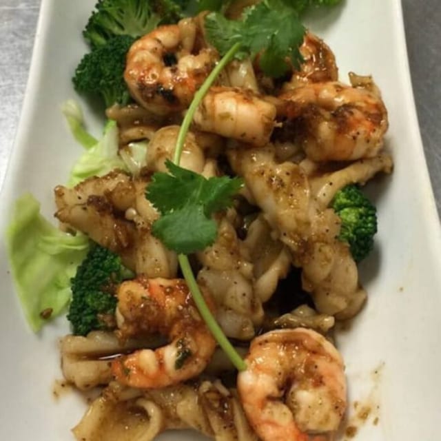 Garlic Lovers.